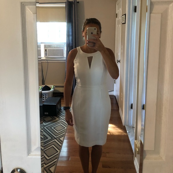 White House Black Market - White Cocktail Dress - Picture 5 of 6